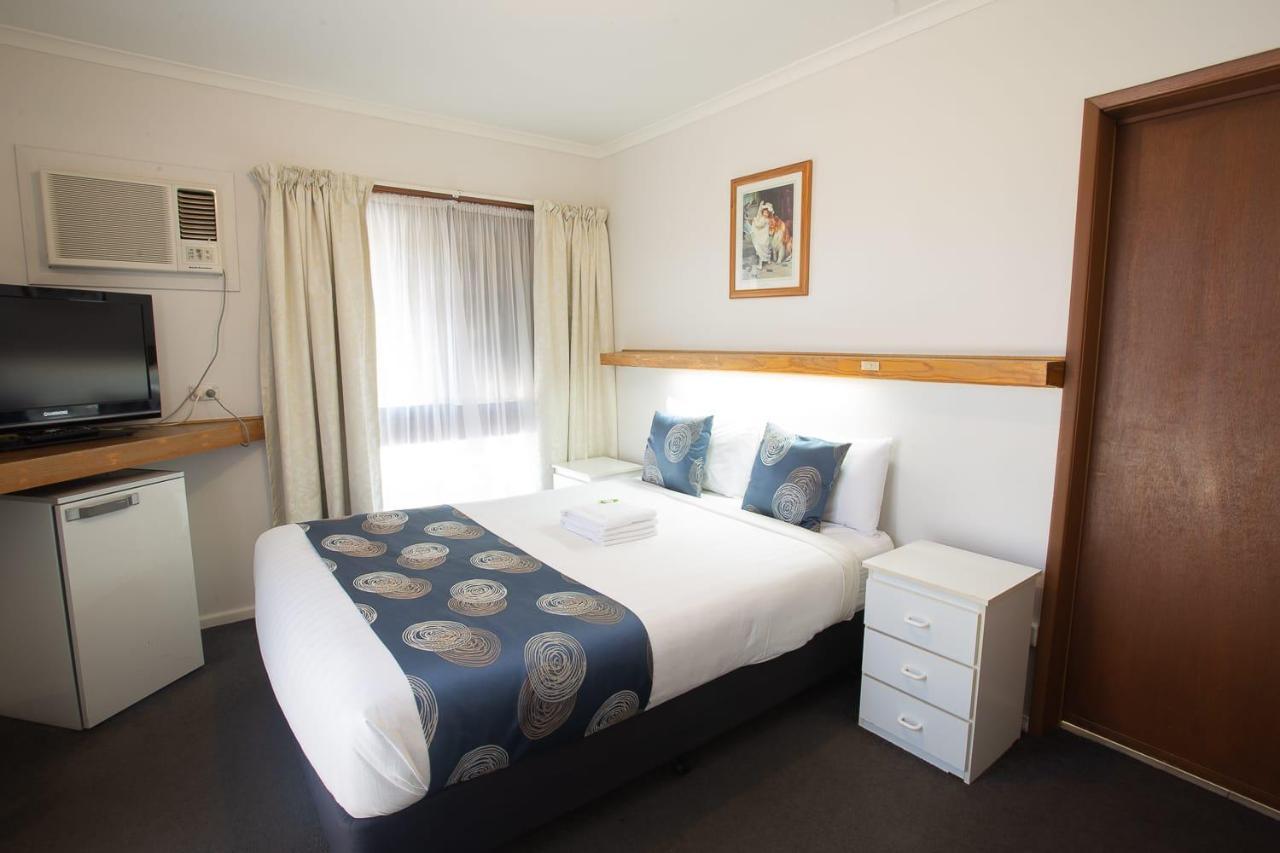 Majestic Motel Horsham Exteriér fotografie