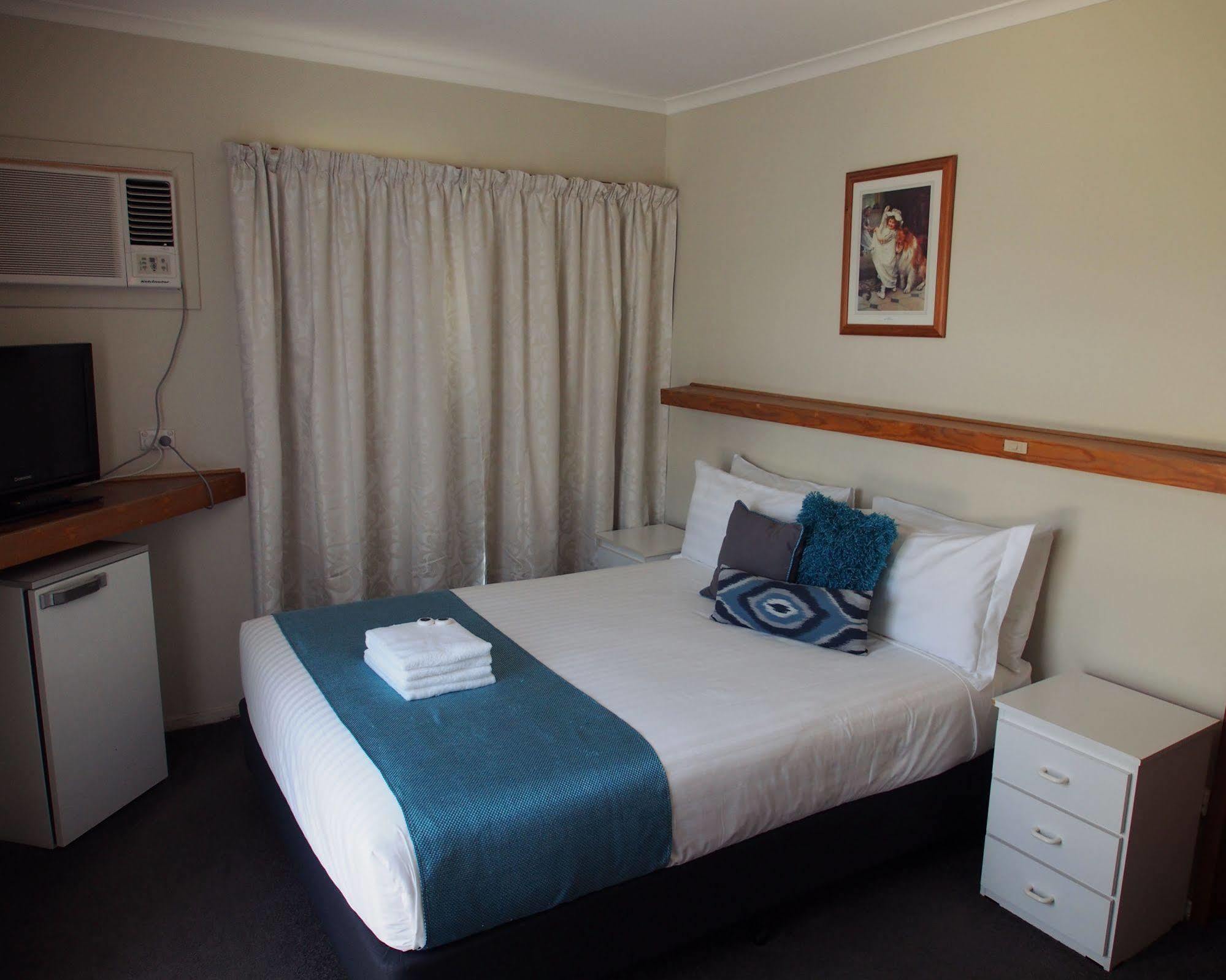 Majestic Motel Horsham Exteriér fotografie